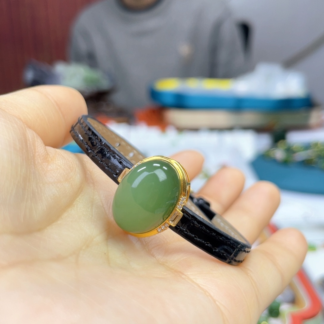 和田玉手链18K金镶嵌