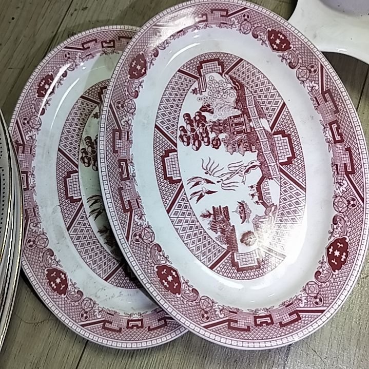 盘瓷片陶瓷杯盘壶碗都有