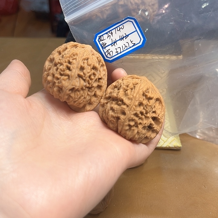 把件文玩核桃赵喜满南将石