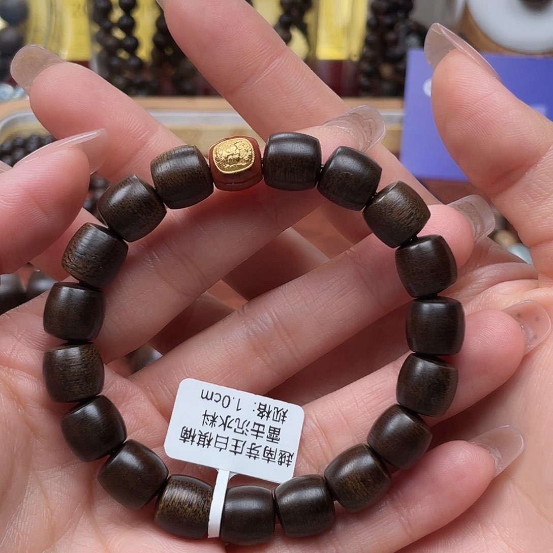 手串沉香明***下天然沉香别院 真沉香才有价值 一单一检