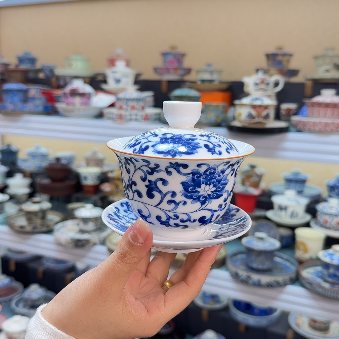 我们都在努力着改变着我们