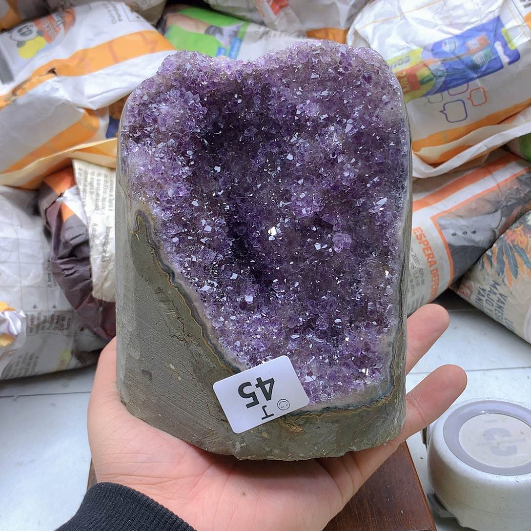 紫晶大型摆件（非配饰）未镶嵌