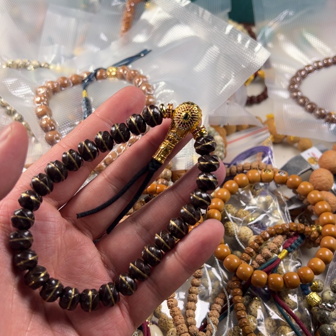 吊坠紫金鼠。。。。。。。。。。