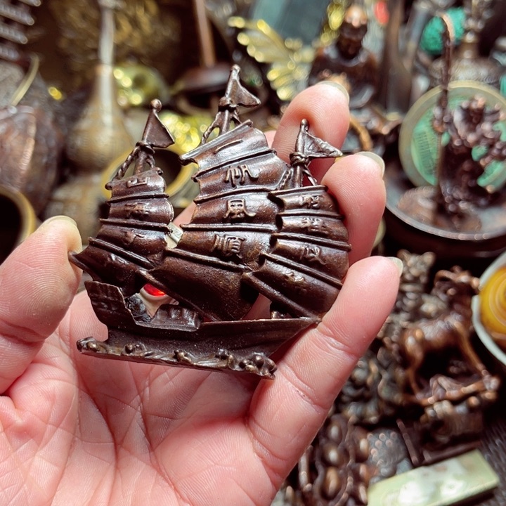 铜器摆件收收藏藏