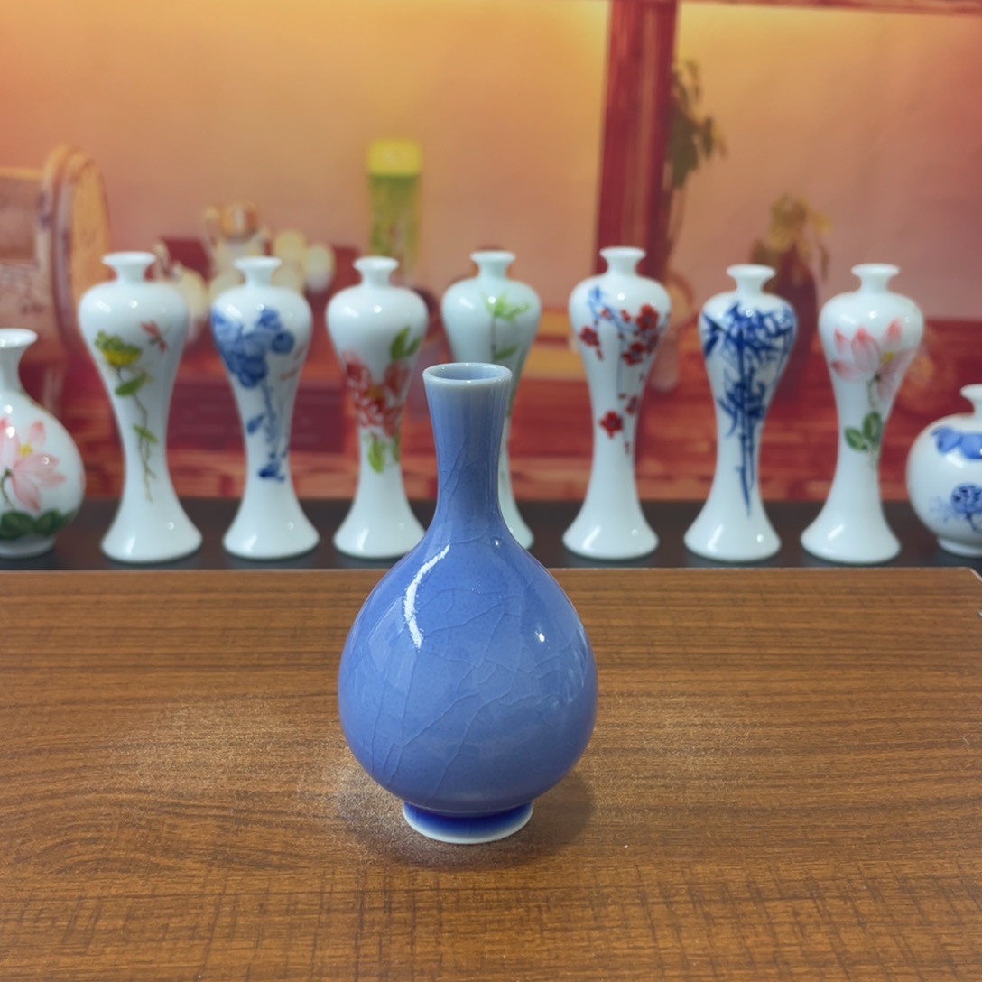 陶瓷景德镇小花瓶等着你