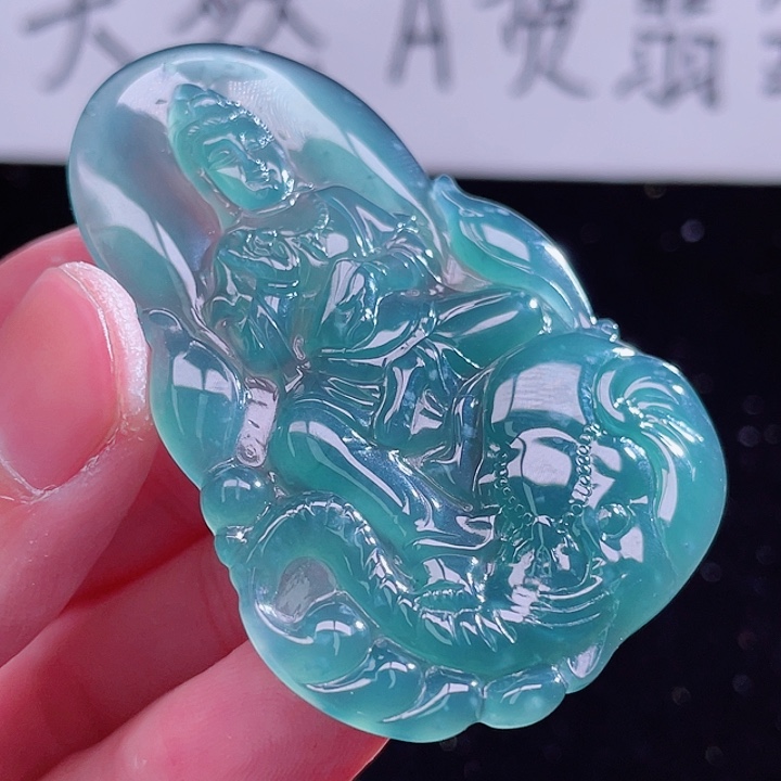 翡翠颈饰未镶嵌999999999