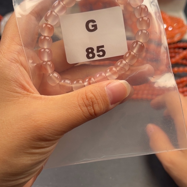 南红玛瑙未镶嵌多样性发货默认微瑕称重8mm