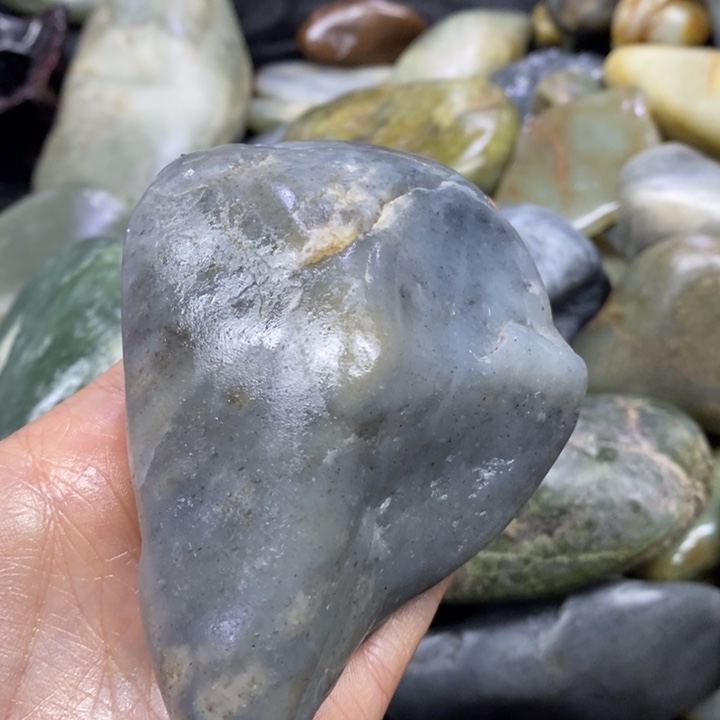 未镶嵌和田玉（糖玉）挂件