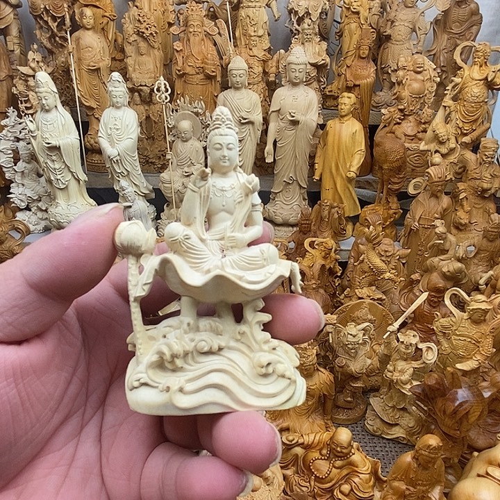 牛***牛柏木（崖柏）荷叶观音