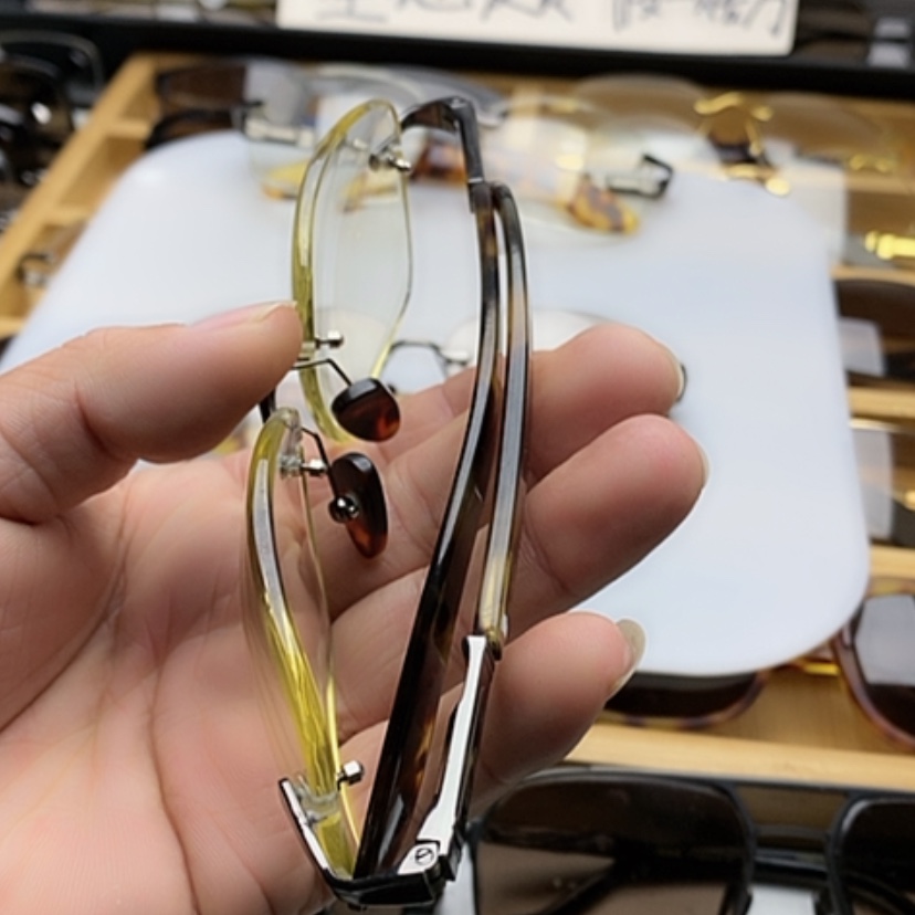 【闪购商品】水晶眼镜未镶嵌直播间相中的款式