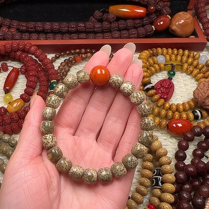 星月菩提手串星月菩提