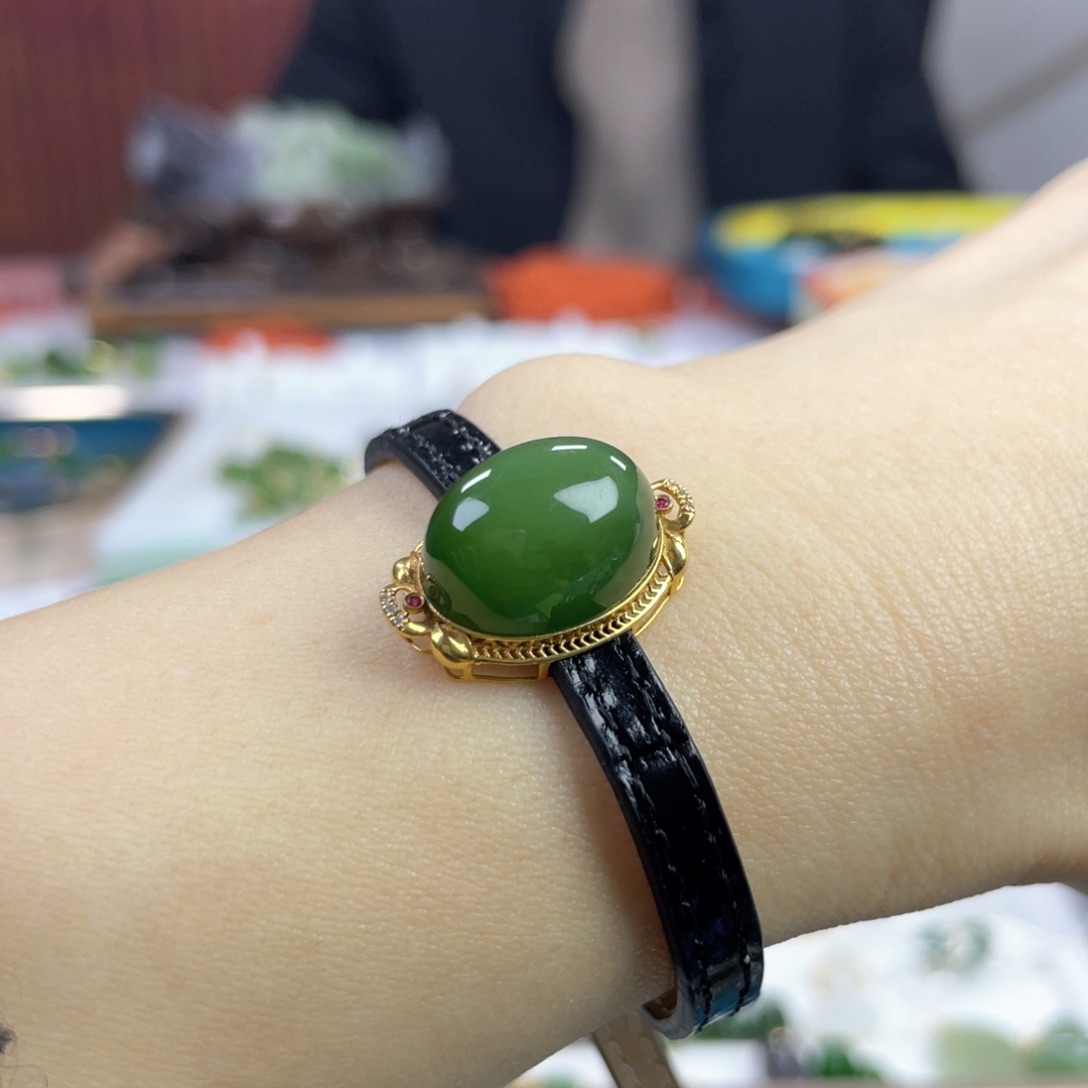 和田玉手链18K金镶嵌