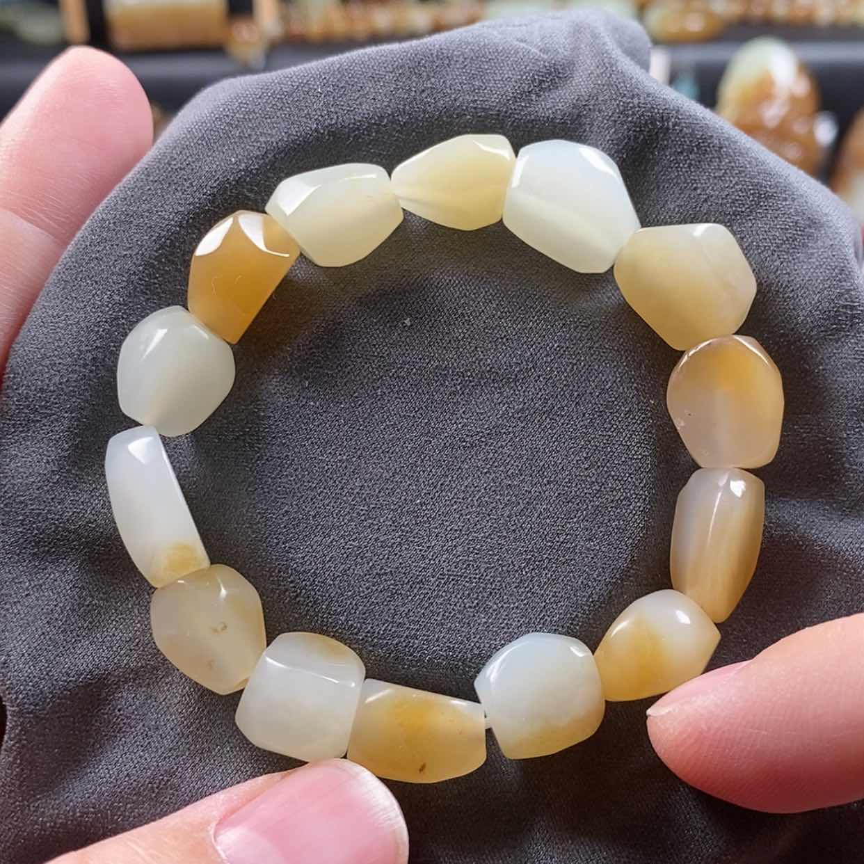 【闪购商品】和田玉（糖玉）手链未镶嵌