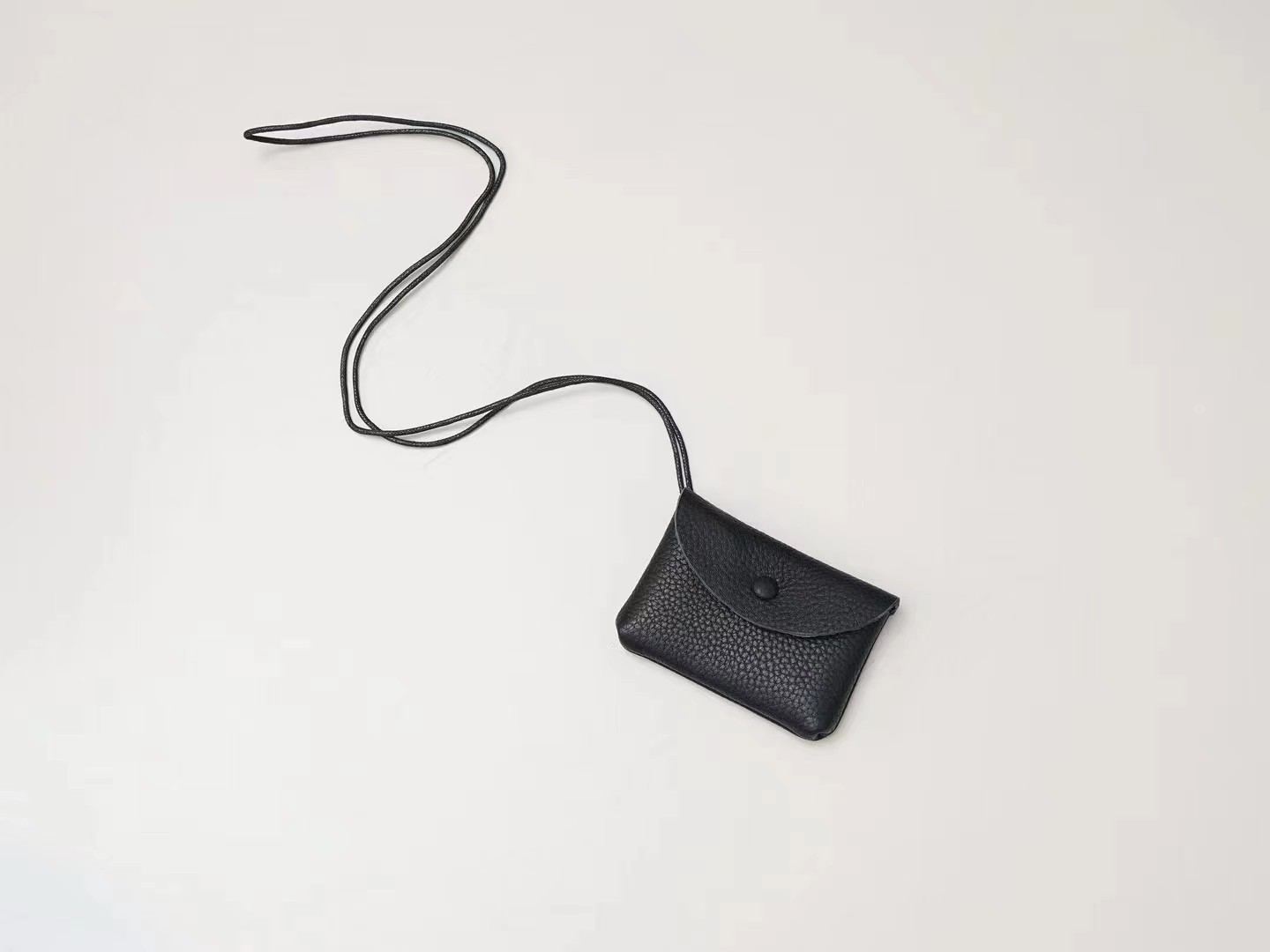 【NOCASE】精致小羊皮翻盖零钱包