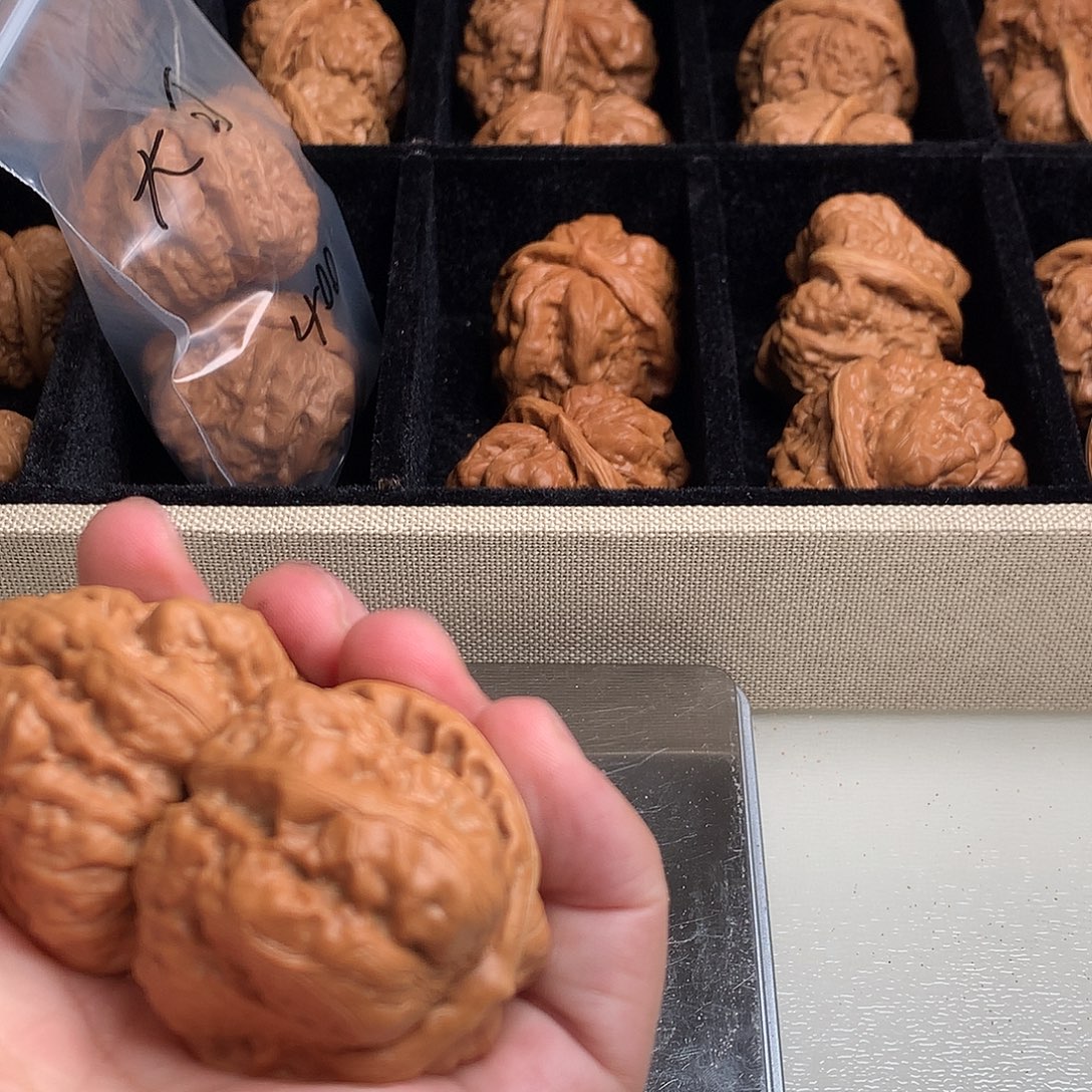 二***8文玩核桃吊坠蛤蟆头