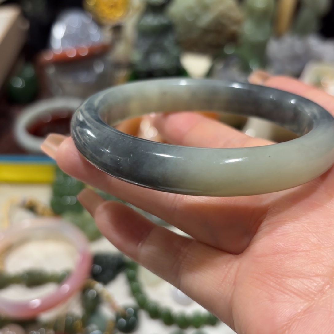 平***意和田玉未镶嵌手镯58555