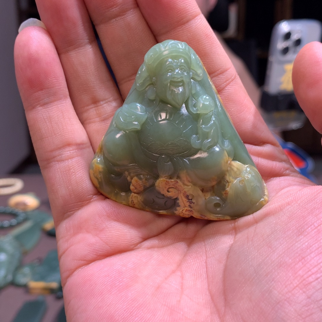 静***动岫岩河磨玉（透闪石质玉）未镶嵌颈饰