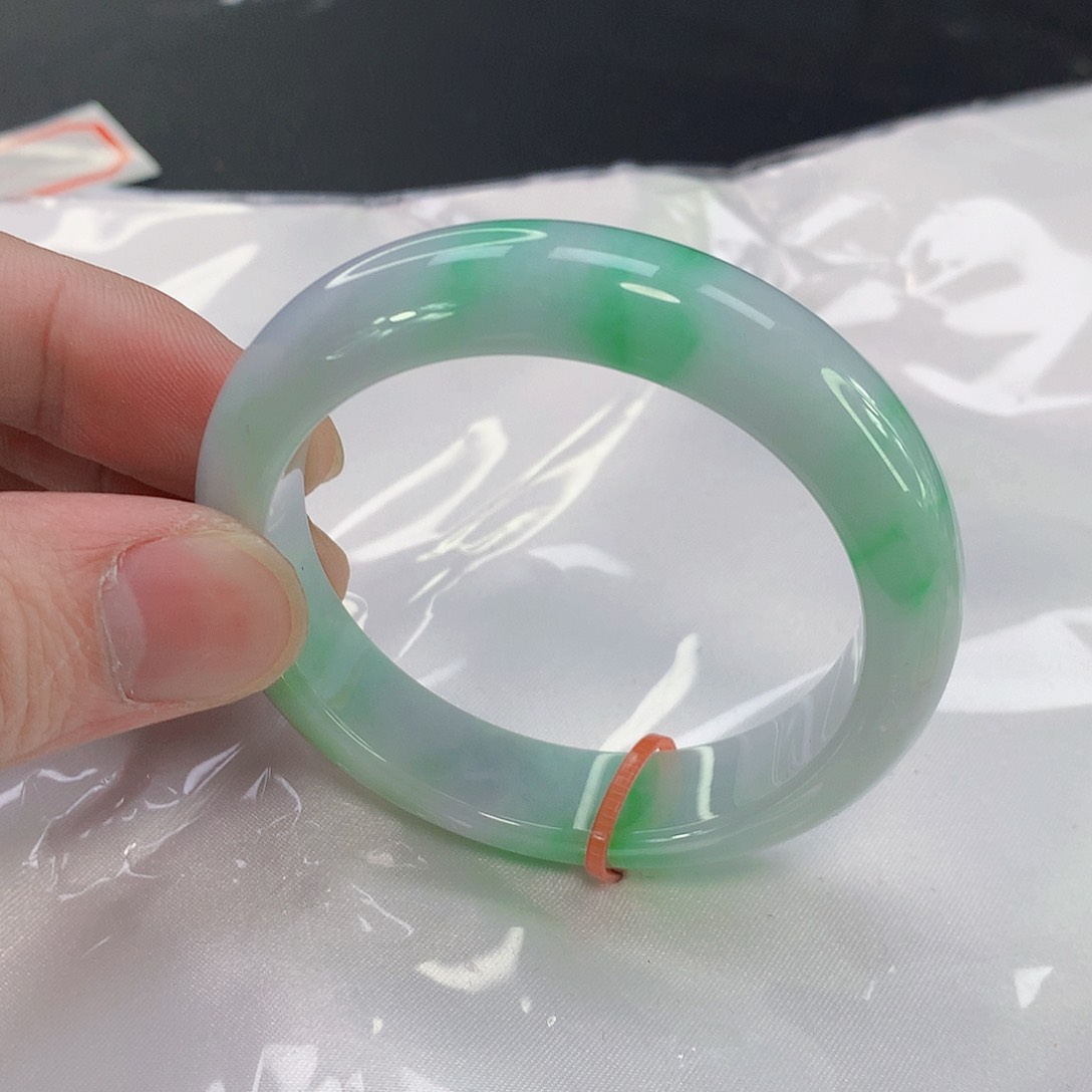 翡翠手镯未镶嵌070缅甸天然翡翠A货