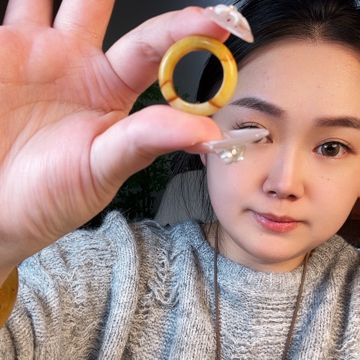 未镶嵌蛇纹石玉颈饰y****n