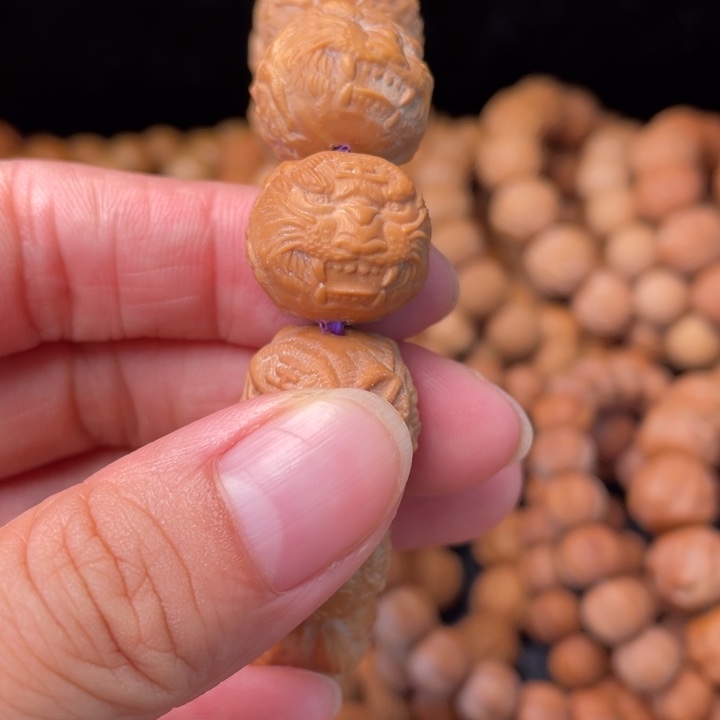 生肖老虎猴头核桃漏眼款17+