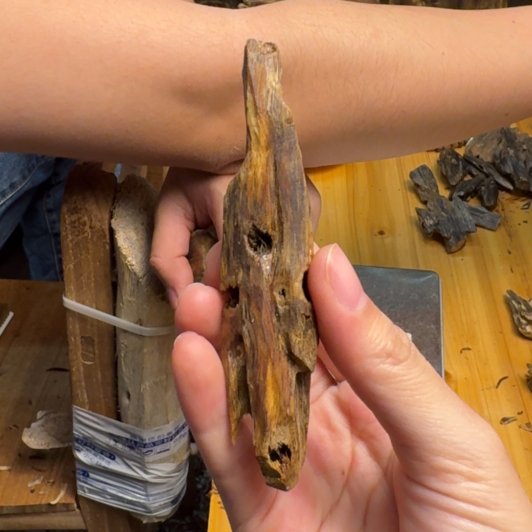 沉香碎屑沉香白棋12克