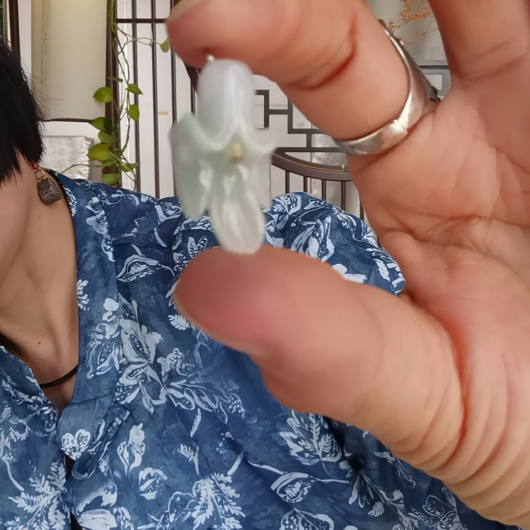 翡翠颈饰未镶嵌！！！