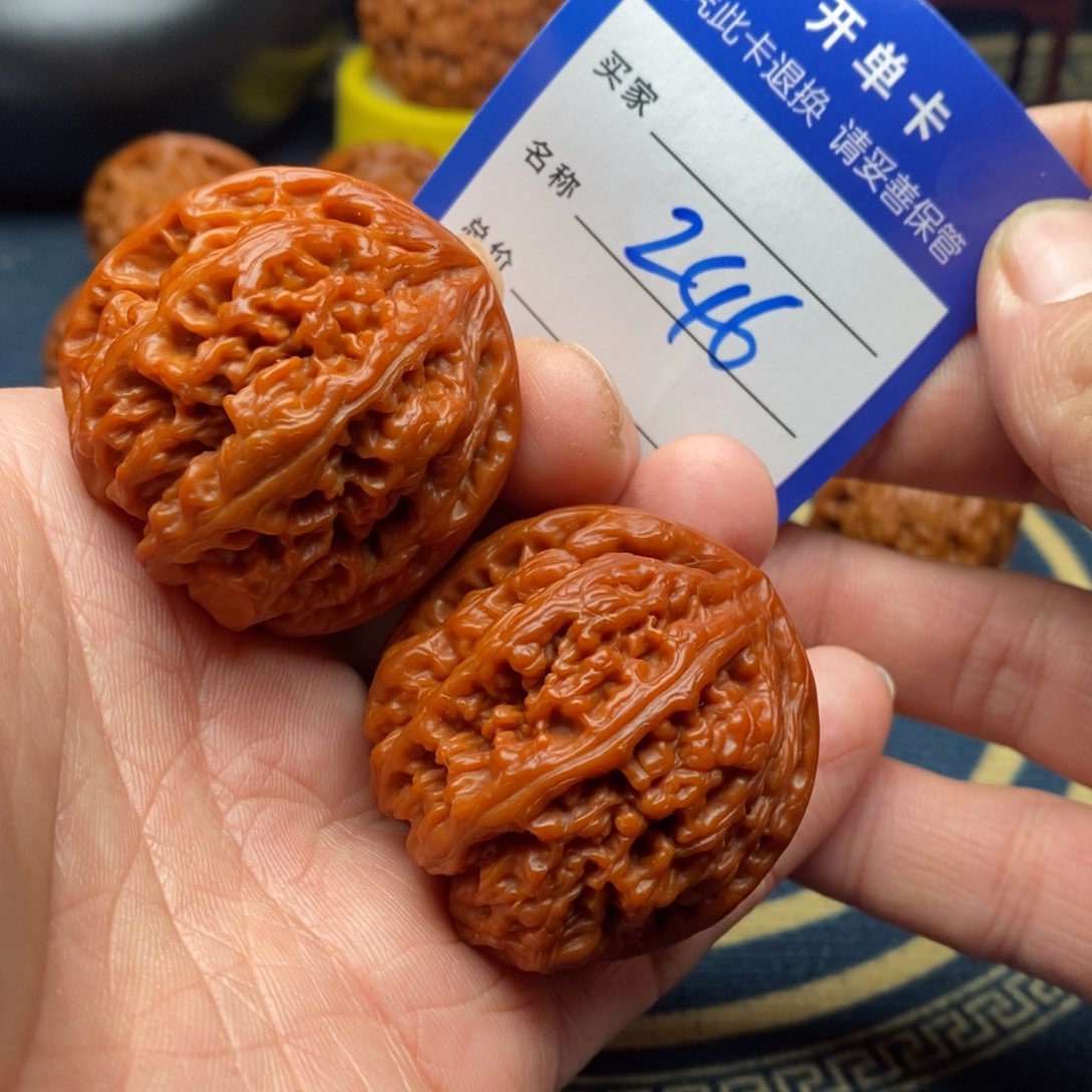 文玩核桃把件粗筋42