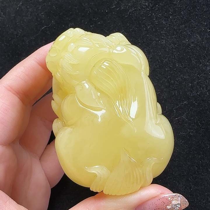 蜜蜡珠宝奇石未镶嵌