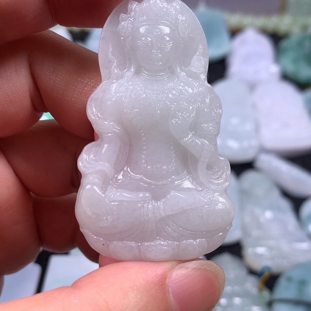 定制翡翠未镶嵌渡母观音吊坠