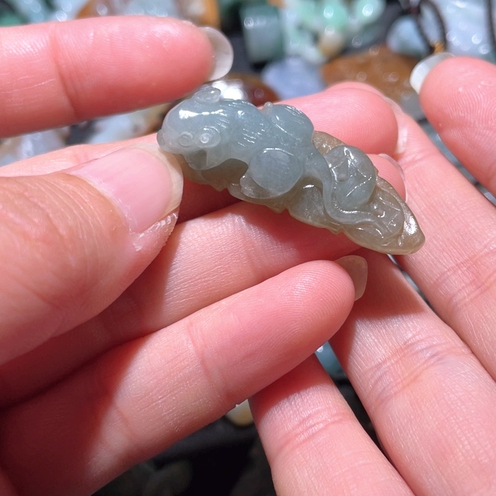 【闪购商品】翡翠颈饰未镶嵌天然翡翠