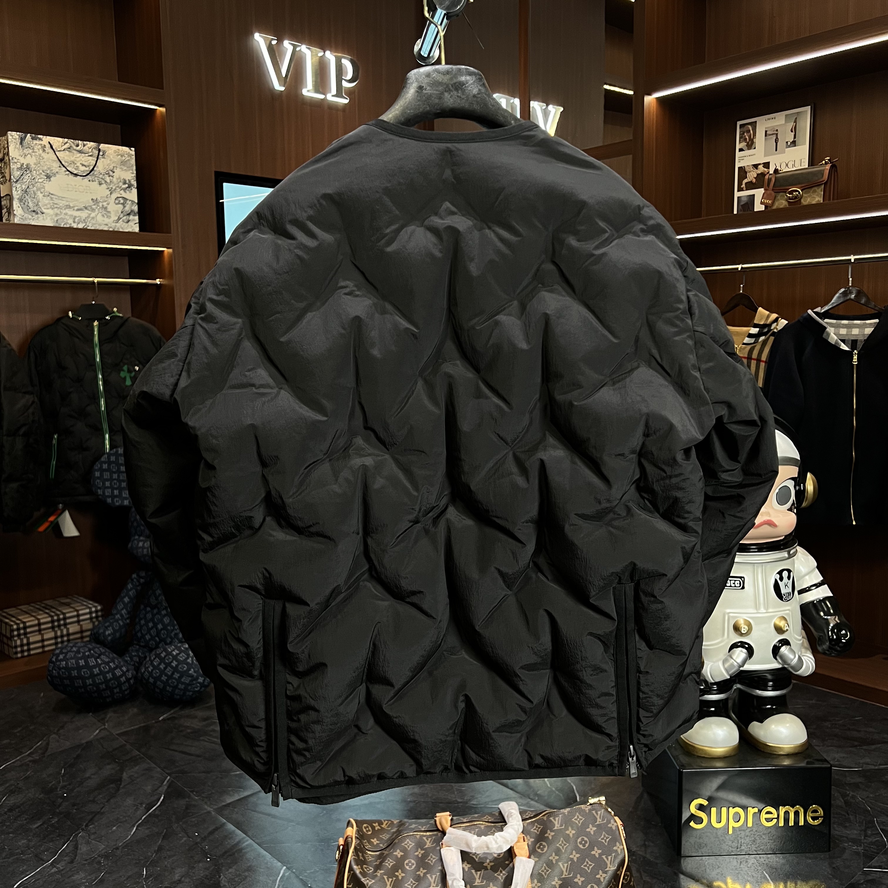 2025//YR2516-7设计90款白鸭绒羽绒服外套时尚百搭男女同款(小羽）