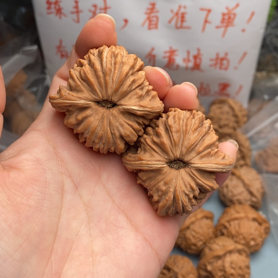 文玩核桃把件四座楼2