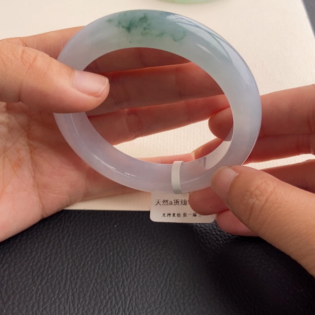 翡翠未镶嵌手镯54.6正圈