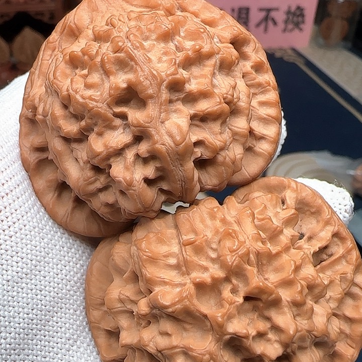 文玩核桃吊坠全品官帽51