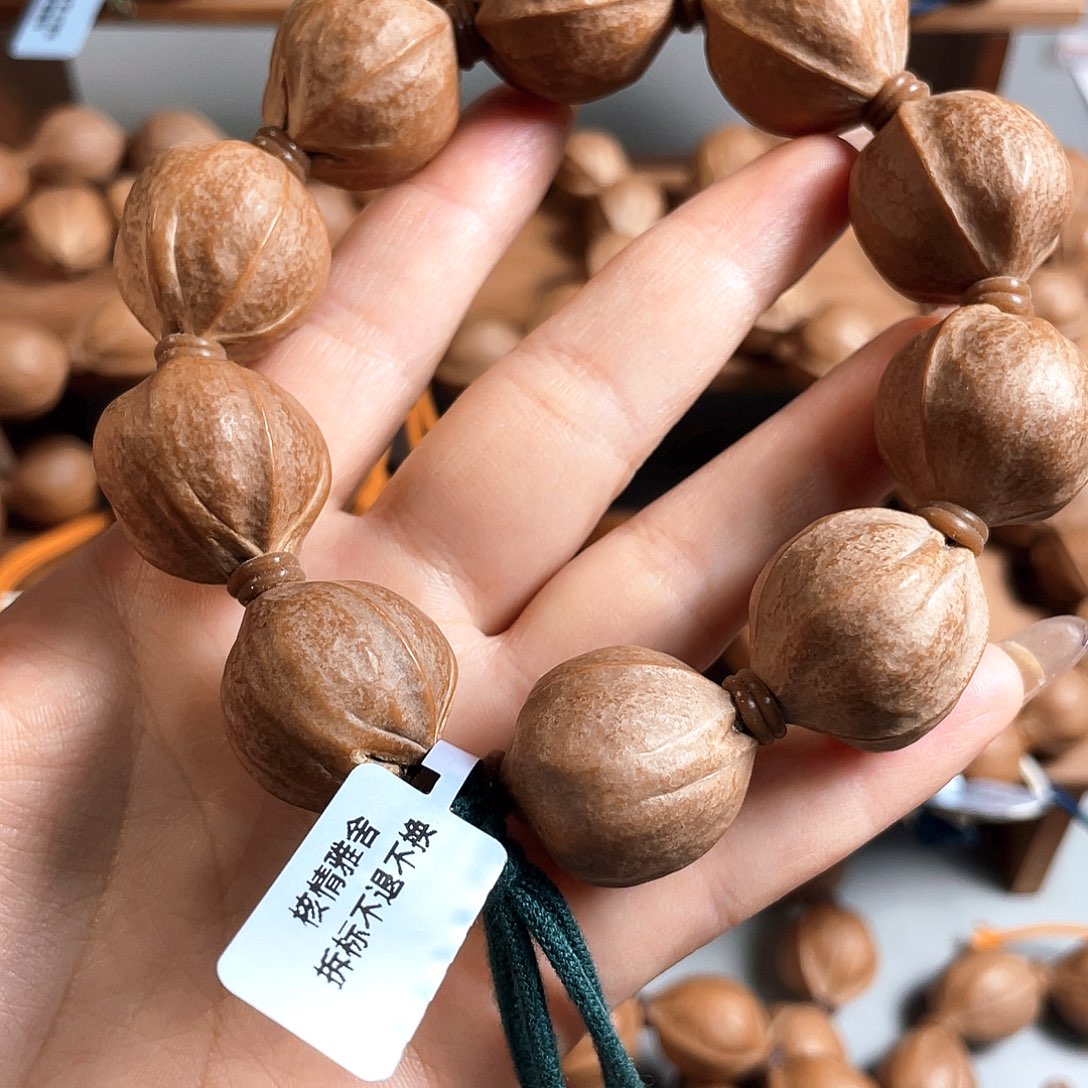 虎***哥橄榄核手串/手链21.5/24梅林铁核