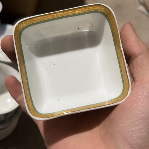 陶瓷4寸碟一个陶瓷