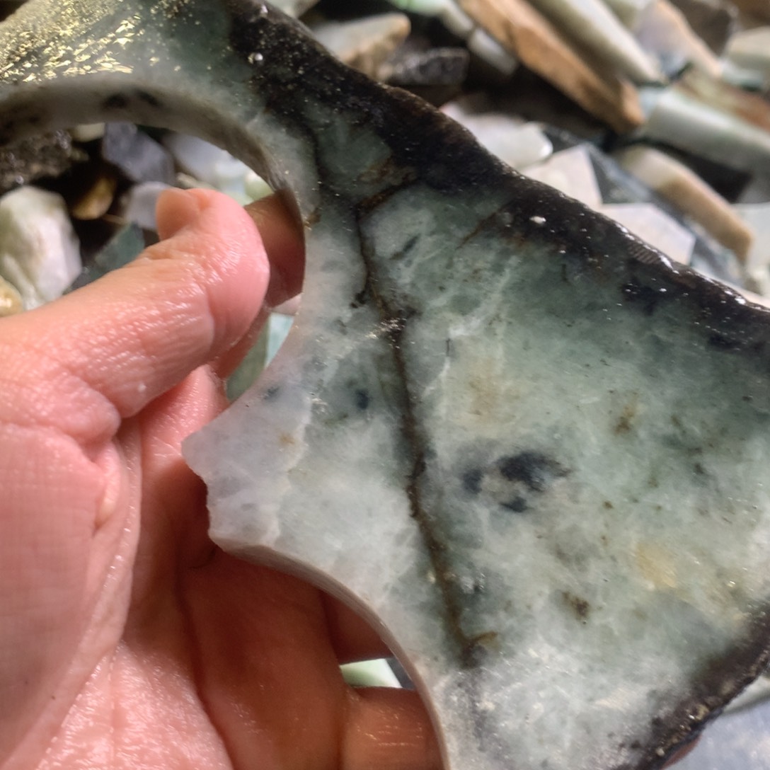 翡翠颈饰未镶嵌缅甸翡翠