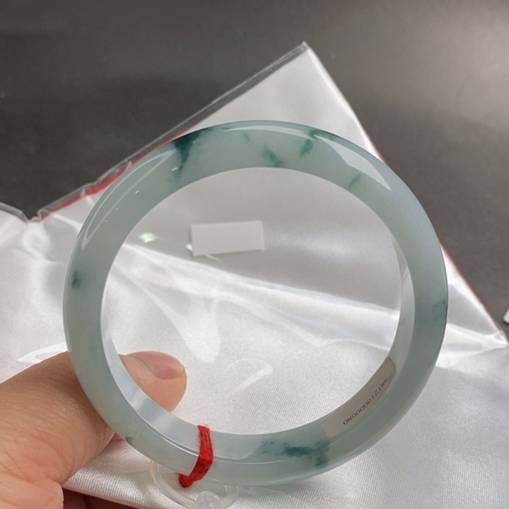 翡翠手镯未镶嵌57.2圈