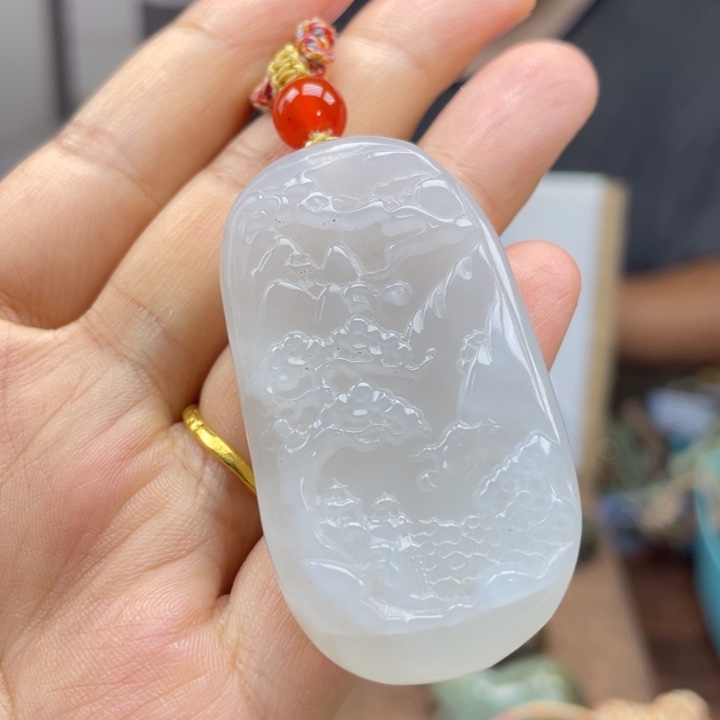 和田玉未镶嵌颈饰