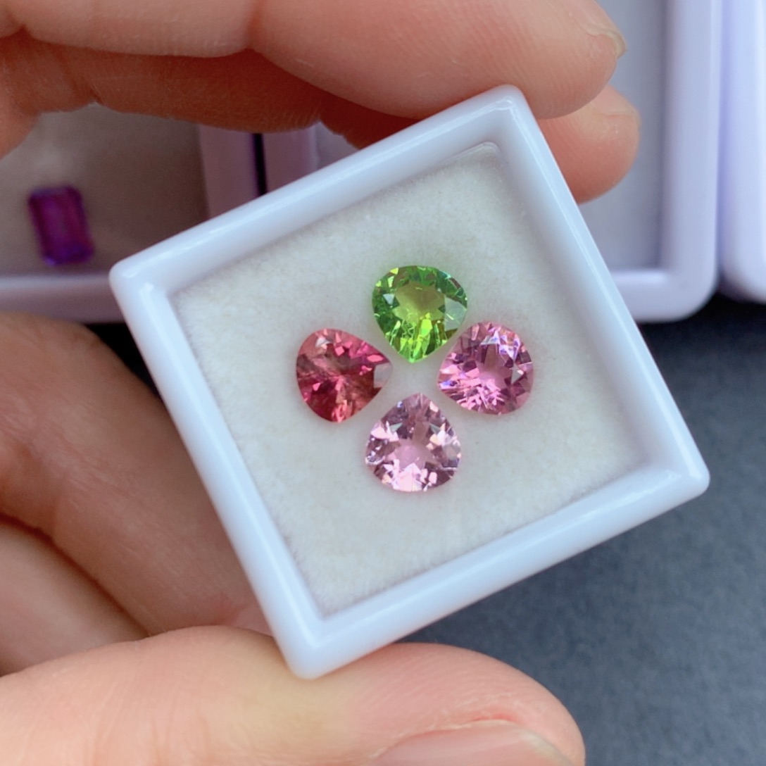 碧玺3克拉裸石未镶嵌