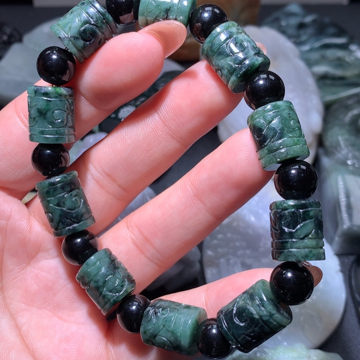 翡翠未镶嵌颈饰保真天然A货翡翠