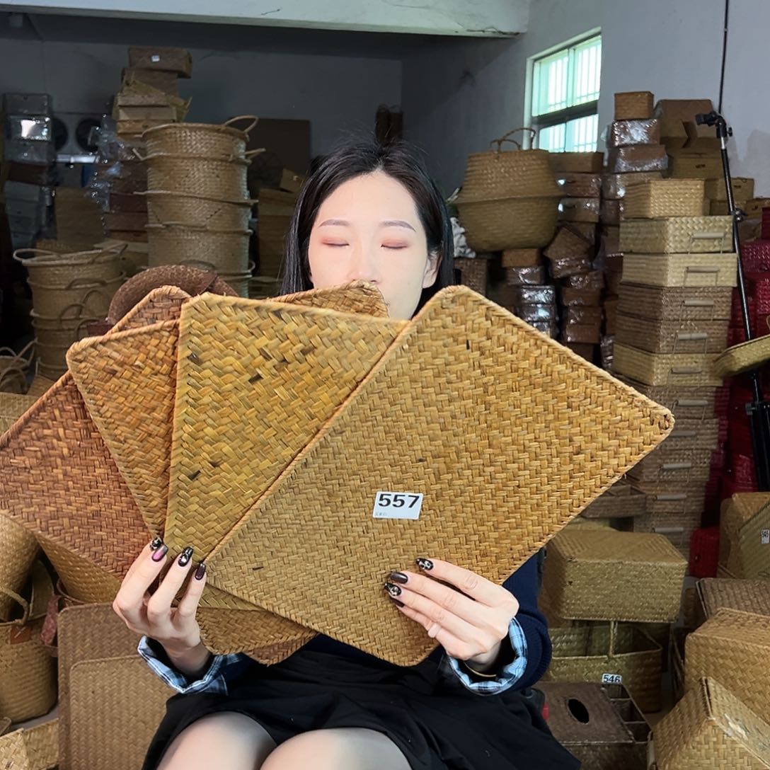 草编草编包/草编收纳盒带瑕疵