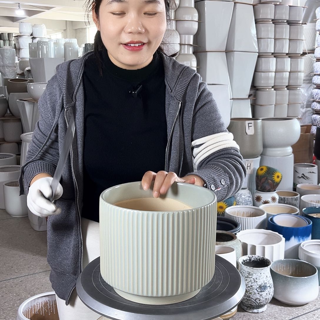 陶瓷口径20-16。浅灰