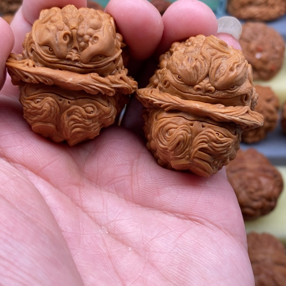 核桃手串/手链什*。金蝉蛤蟆头