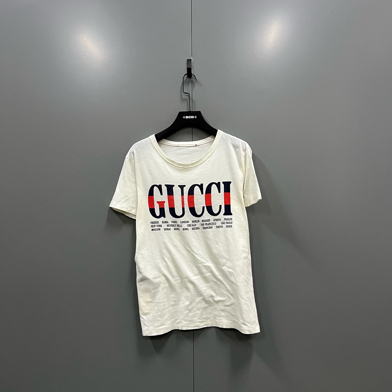 95新 GUCCI/古驰  古驰 米色字母印花短袖 XS码/95新/fg205773 