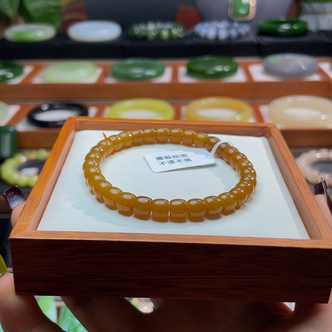 和田玉未镶嵌全糖手串
