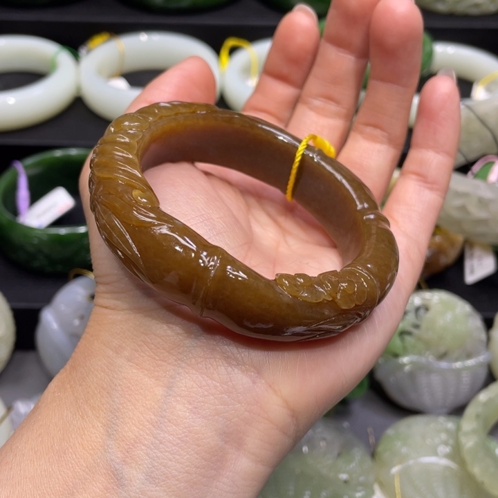 和田玉手镯54圈口 编号62未镶嵌