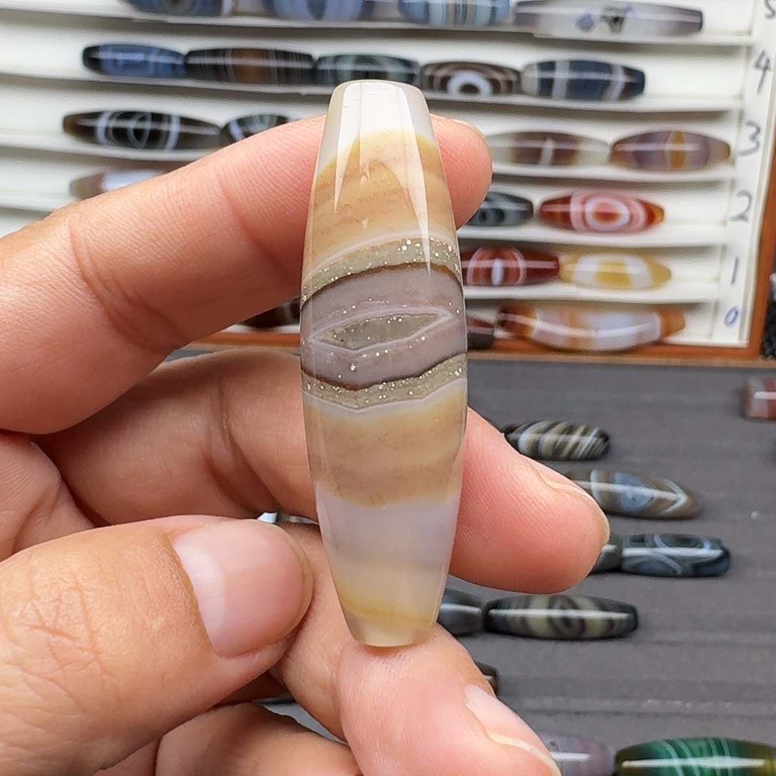 小***翅玛瑙/玉髓合金珠宝半成品