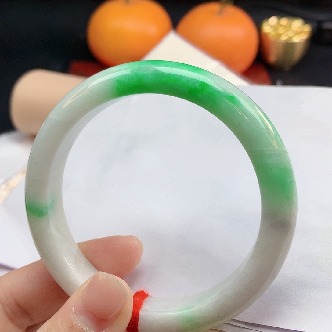 翡翠手镯未镶嵌58圈2439