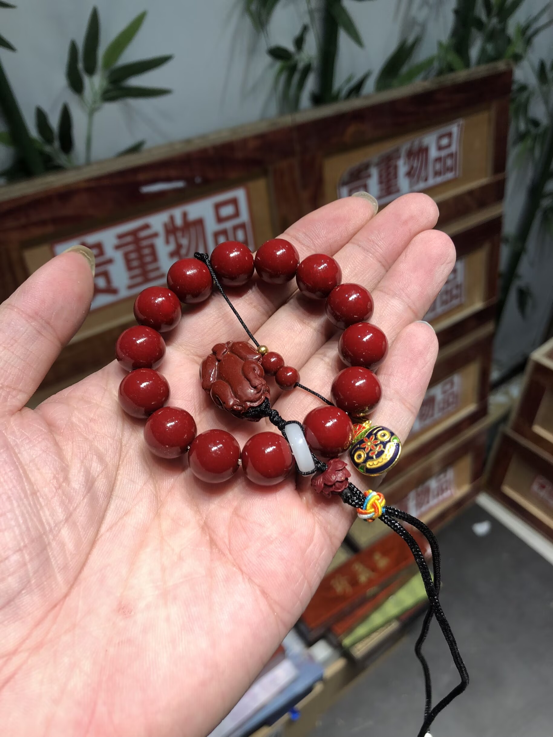 含辰砂工艺品精品朱砂手把无礼盒